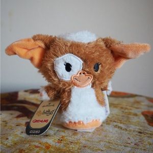 Hallmark itty bitty doll “Gizmo” with tags